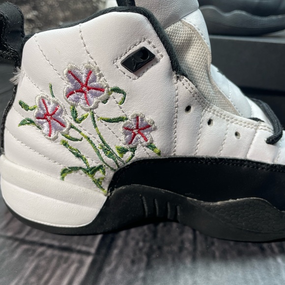 Air Jordan 12 Retro PS Floral DR6954-100 Size 11.5 C - Picture 10 of 16